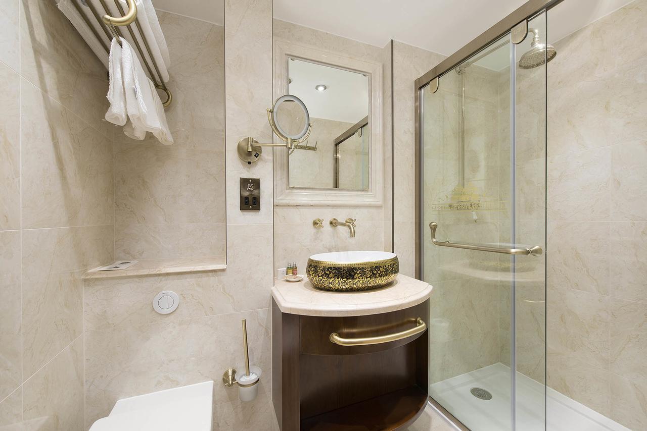 אוקספורד The George Street Hotel מראה חיצוני תמונה Bathroom